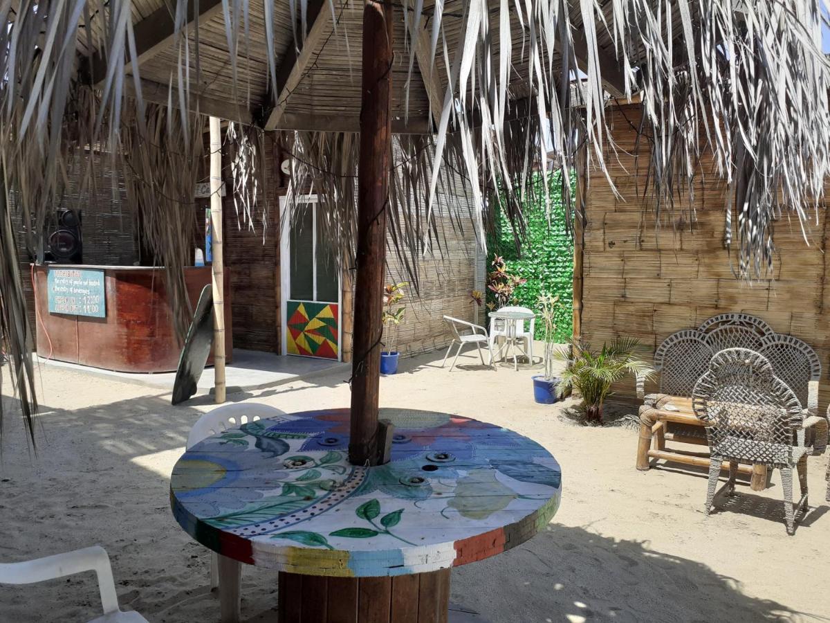 Hotel Pepon Surf Camp Máncora Zewnętrze zdjęcie