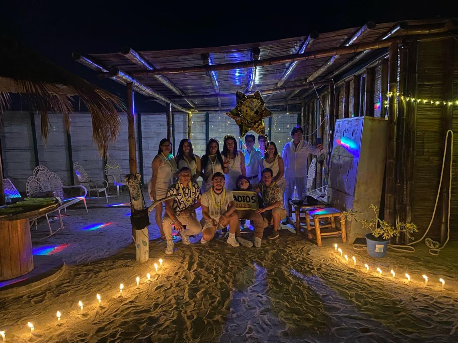 Hotel Pepon Surf Camp Máncora Zewnętrze zdjęcie