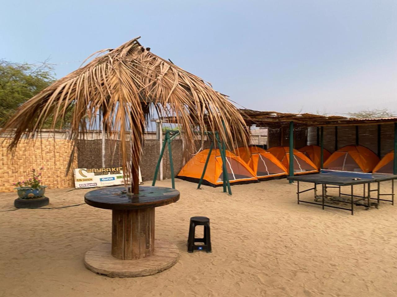 Hotel Pepon Surf Camp Máncora Zewnętrze zdjęcie